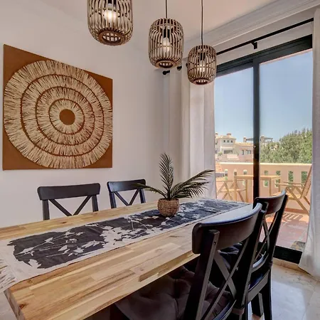 Santa Maria Elviria Golf Penthouse With Large Private Terrace And Sea Views -029 *