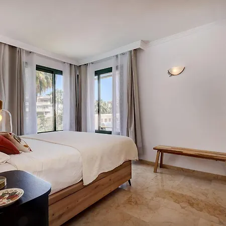 029 Santa Maria Elviria Golf Sea Views Penthouse, Private Terrace 马尔韦利亚