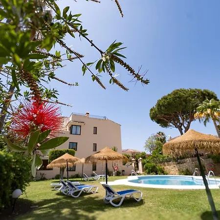 029 Santa Maria Elviria Golf Sea Views Penthouse, Private Terrace 马尔韦利亚
