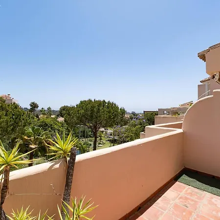 029 Santa Maria Elviria Golf Sea Views Penthouse, Private Terrace Lejlighed *