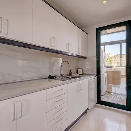 029 Santa Maria Elviria Golf Sea Views Penthouse, Private Terrace Lejlighed Marbella