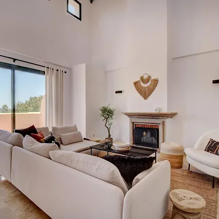 Lejlighed Santa Maria Elviria Golf Penthouse With Large Private Terrace And Sea Views -029 Marbella