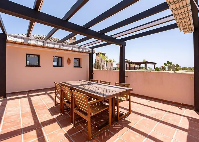Santa Maria Elviria Golf Penthouse With Large Private Terrace And Sea Views -029 *