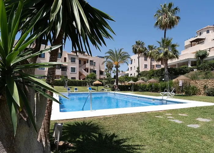 Santa Maria Elviria Golf Penthouse With Large Private Terrace And Sea Views -029 * מארבלה