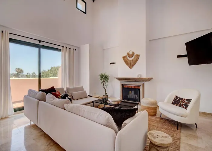 דירה Santa Maria Elviria Golf Penthouse With Large Private Terrace And Sea Views -029 מארבלה