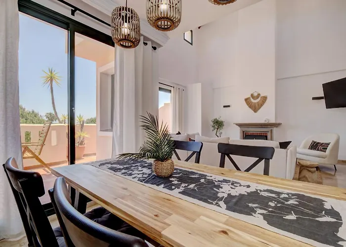 דירה Santa Maria Elviria Golf Penthouse With Large Private Terrace And Sea Views -029 *