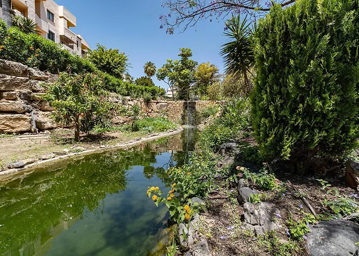 Santa Maria Elviria Golf Penthouse With Large Private Terrace And Sea Views -029 Apartamento Marbella