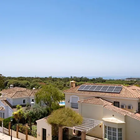 Santa Maria Elviria Golf Penthouse With Large Private Terrace And Sea Views -029 * Marbella