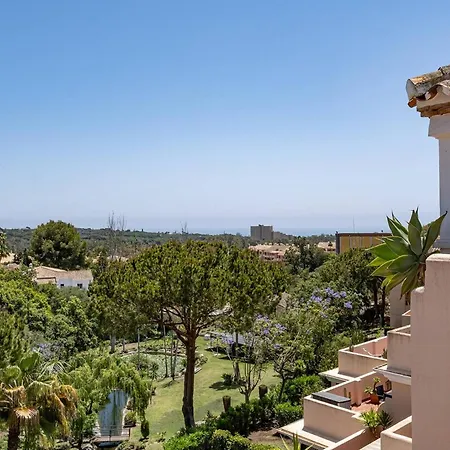 Santa Maria Elviria Golf Penthouse With Large Private Terrace And Sea Views -029 Apartment *