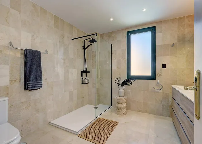 Апартаменти Santa Maria Elviria Golf Penthouse With Large Private Terrace And Sea Views -029 Марбелья